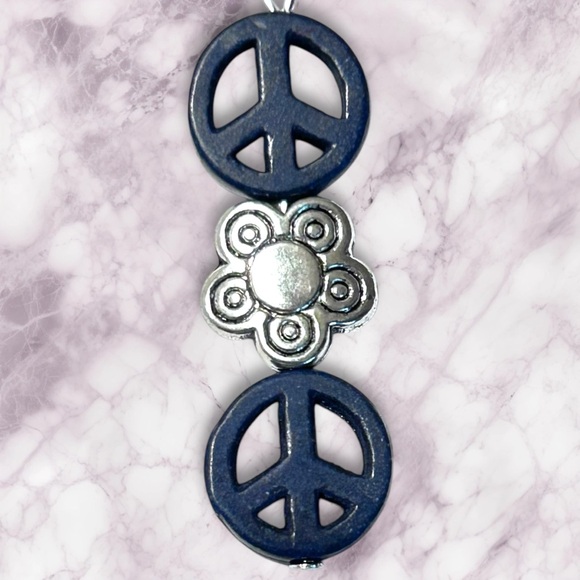 Hand Crafted Earrings Blue Peace Flowers Long Pierced Silver Howlite Dangle - Picture 4 of 5